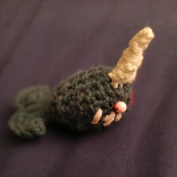 3 three cute hand crocheted narwhals. 2 Grey and 1 burgundy. Soft sculpture. - Picture 4 of 10